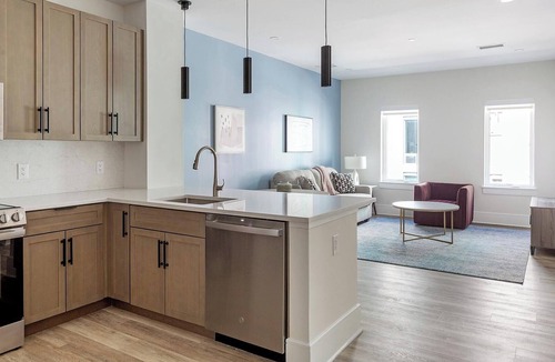 Northern Liberties Apartment | Landing | Modern 1BD, Pool