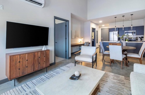 Downtown Hartford Apartment | Landing | Modern 2BD in Downtown Hartford