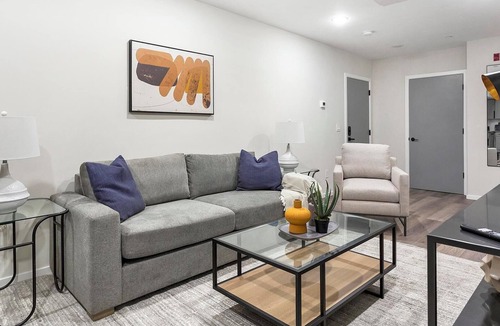 Spruce Hill Apartment | Landing | Spectacular 2BD, Clubhouse, Gym