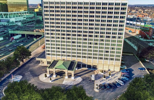 Downtown Hartford Apartment | Landing | Spectacular 1BD, Pool, Game Room