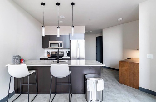 Downtown Hartford Apartment | Landing | Spectacular 1BD in Downtown Hartford