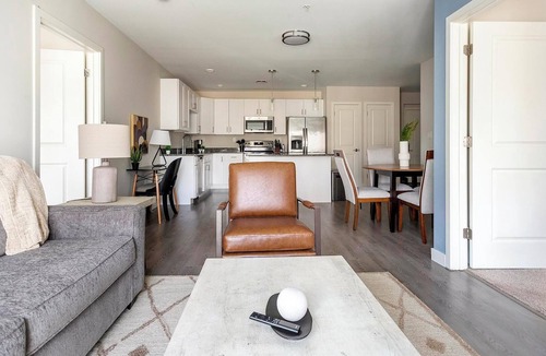 Vernon Apartment | Landing | Spectacular 2BD, Game Room, Gym