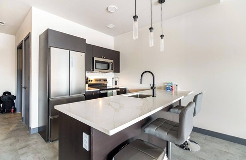 Downtown Hartford Apartment | Landing | Stunning 1BD in Downtown Hartford