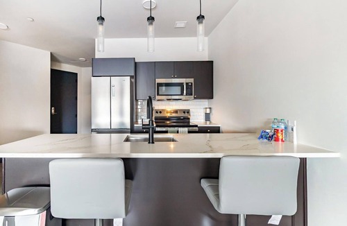 Downtown Hartford Apartment | Landing | Stunning 1BD in Downtown Hartford