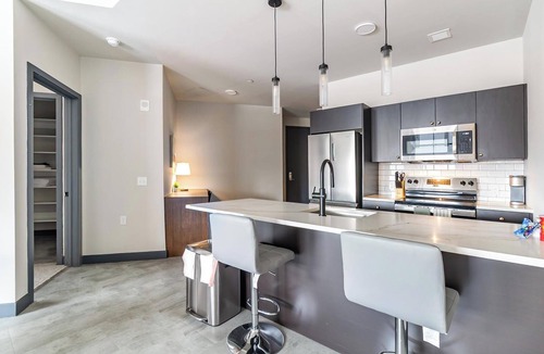 Downtown Hartford Apartment | Landing | Stunning 1BD in Downtown Hartford