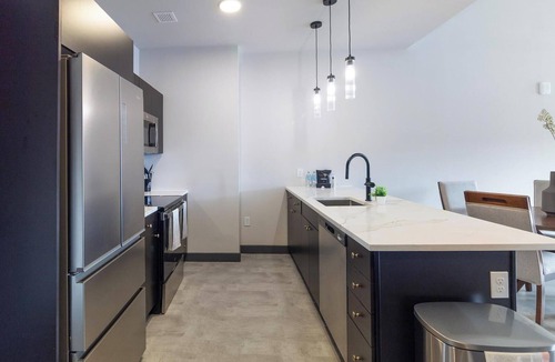 Downtown Hartford Apartment | Landing | Stunning 1BD in Downtown Hartford