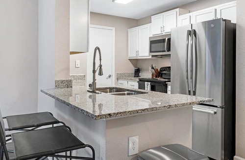 Bridgeport Apartment | Landing | Stunning 1BD in Steelpointe Harbor