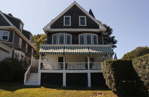 Shoreby Hill House | Landmark Victorian Summer Cottage on Narragansett Bay
