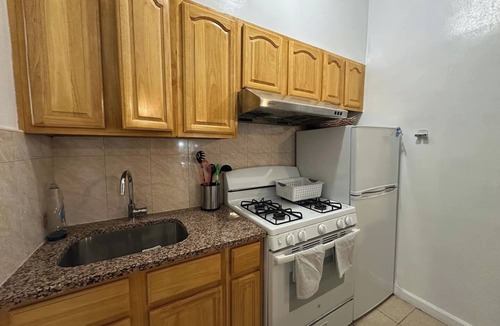 Chelsea Apartment | Large 1-Bed Steps from Penn Station