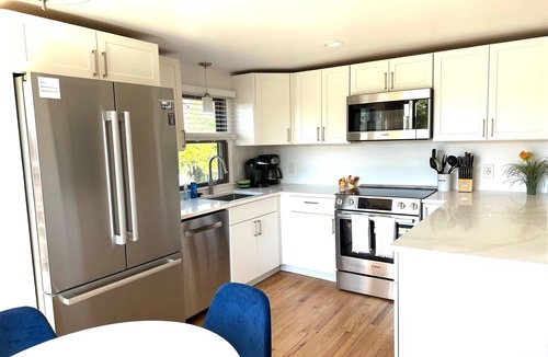 Provincetown Condo | Large 2 Bedroom Condo, 2 1/2 Baths - 3 Levels - Prime Location & Open Layout