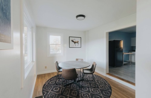 Morrisville Ski Chalet | Large -2 floor, 2-bedroom condo with Game Room, 5 min to Stowe.