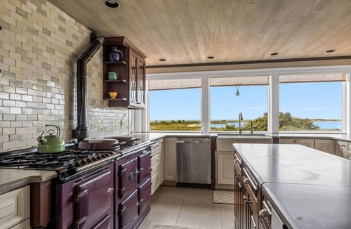 Chatham House | Large 5-bdrm oceanfront estate on Monomoy National Wildlife Refuge, pet friendly