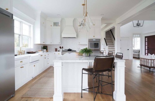 Middletown House | Large and Private Custom Home near Beaches!
