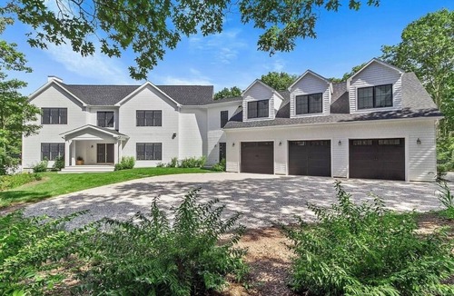 North Sea House | Large, secluded Watermill/Southampton estate with pool