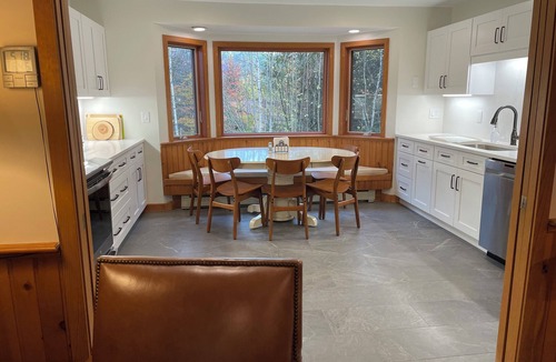 Bretton Woods Condo | Large Slope-side 4-bedroom Forest Cottage unit in Bretton Woods.
