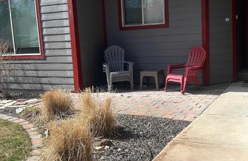 Farmington House | Latiude Adjustment-Modern Home with AC near Tamarack Resort Mtn Views Beach Access Pet Friendly