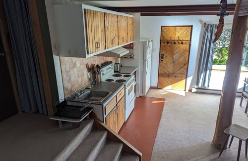 Saint-Joseph-de-la-Rive Ski Chalet | Le chalet d'en bas, Les Éboulements, minimum one-month rental.