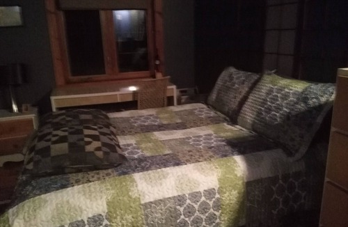 Grenville-sur-la-Rouge House | Le petit Montebello Gîte touristique CITQ 296375