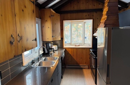 Fabreville Ski Chalet | Le Petit Manitou | Where Montréal disappears and nature takes over