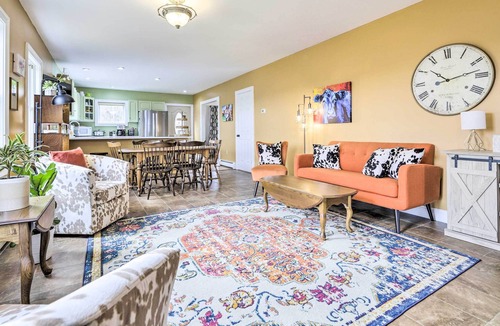 Lebanon House | Lebanon Farmhouse: 29 Mi to Ocean Beach Park!