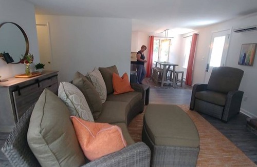 North Eastham House | Less than a mile to the beach