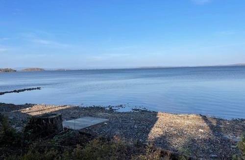 Malletts Bay House | Life on the Lake