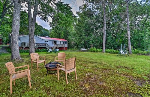 Winthrop House | Life on the Lake with Private Dock & Fire Pit!