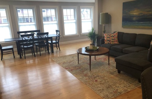 Warren House | Light and Bright set in Historic Warren