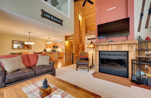 Lincoln Condo | Lincoln Condo w/Balcony & View < 2 Mi to Loon Mtn