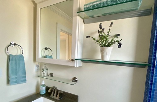 Block Island Cottage | Lindsey's Hideaway private cottage on West Side