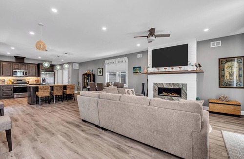 Seaside Heights House | Linens+Towels | Fast WiFi | 3 Decks | Coffee Maker