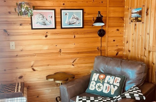 Newbury Cabin | Little Loch