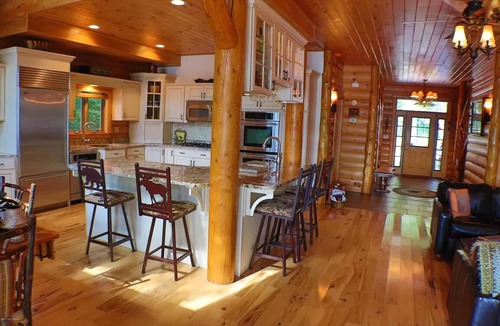 Bolton Landing House | Lk George lake view luxury log cabin. Ski Gore!