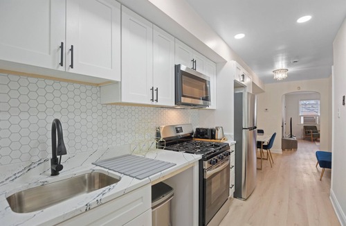 Hillcrest Apartment | Located in the heart of SE Washington, DC. Perfect for both short/long stays.