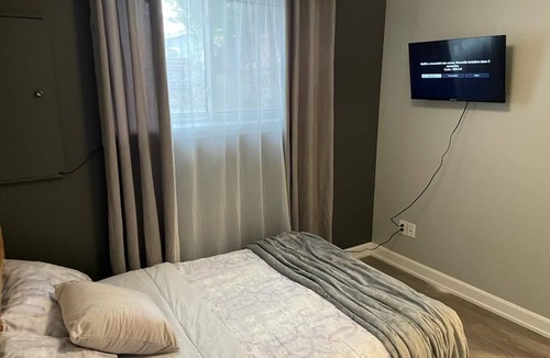 Hazeldean House | Located minutes drive to Canadian Tire Centre, restaurants, and Shopping mall