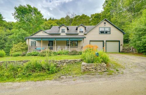 Londonderry House | Londonderry Retreat ~ 3 Mi to Lowell Lake!