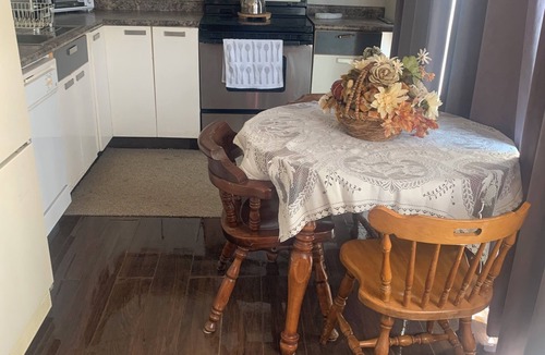 Port Stanley Cottage | Long term only - 2BDR Beachfront Cottage - with Hot Tub, Free WiFi, and Parking