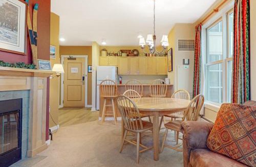 Stratton Mountain Apartment | Long Trail House - 230