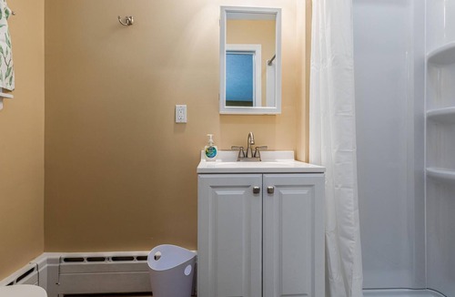 Rochester House | Lots of room at Harvest House!