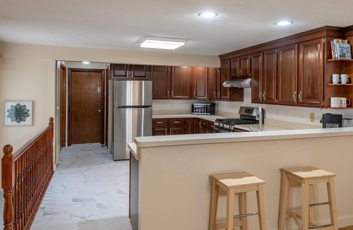 Cotuit House | Lots of space for a big family reunion, privacy, HEATED pool