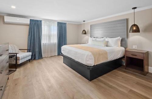 West Dennis Hotel | Love Farms Lodge
