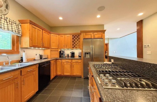 Center Lovell House | Lovell Lookout | Mt. Views, Hot Tub, Movie Theater