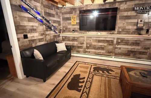 Wardsboro House | Lovely 4-bedroom Stratton - Mt. Snow Getaway