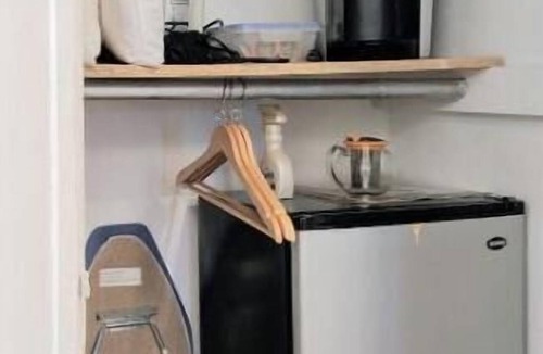 Winter Hill Condo | Lovely Boston Condo