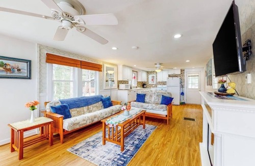 South Sanford House | Lovely lakefront home with deck, fire-pit, grill, private dock & pet friendly