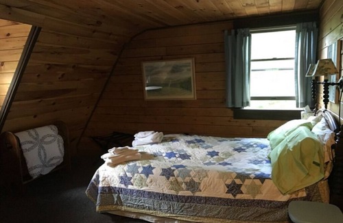 Jay Cabin | Lovely log home on the AuSable River in the High Peaks region of the Adirondacks
