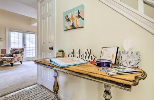 Norwich Villa | Lovely Norwich Villa, On Golf Course w/Amenities!