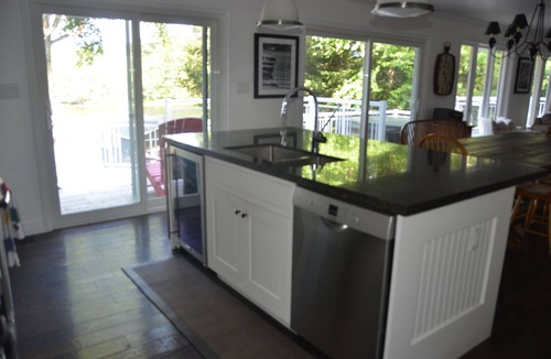 Muskoka Lakes Cottage | Lovely Quaint Cottage In A Secluded Bay On Lake Rosseau, Muskoka