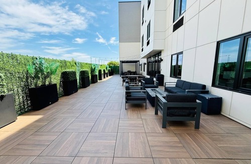 Belleville Apartment | Luxe 1BR King - mins to MetLife, NYC, Amer Dream