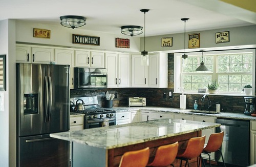 Cairo Cabin | Luxe Catskills Mountain Cabin Private Pool Hot Tub, Fire Pit, Pond, Dog-friendly